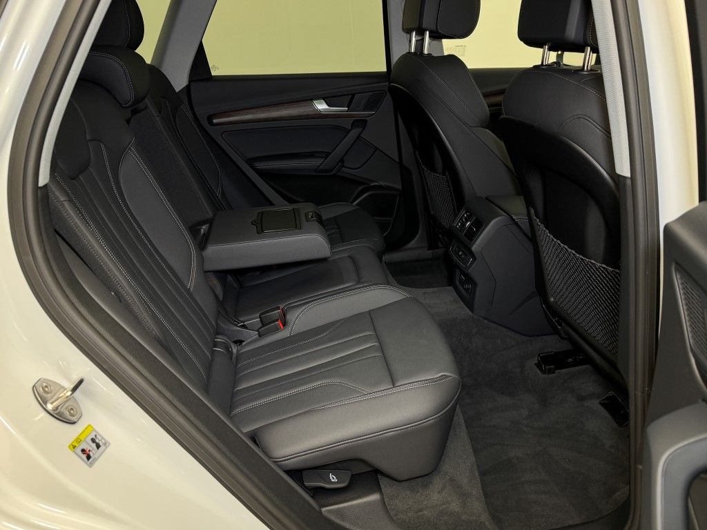 2025 Audi Q5 e Premium Plus 21