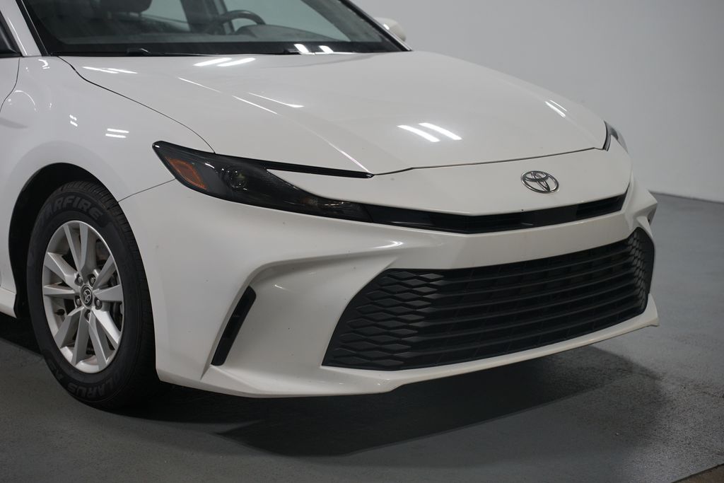 Thumbnail: 2025 Toyota Camry - 4