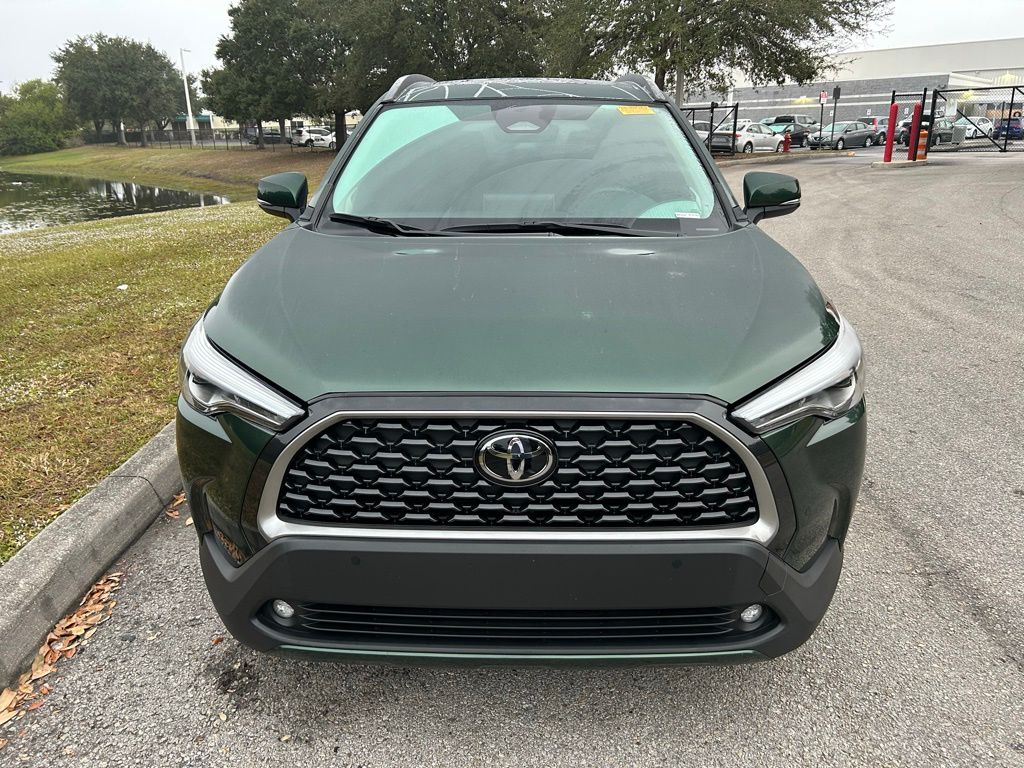 Thumbnail: 2023 Toyota Corolla Cross - 8