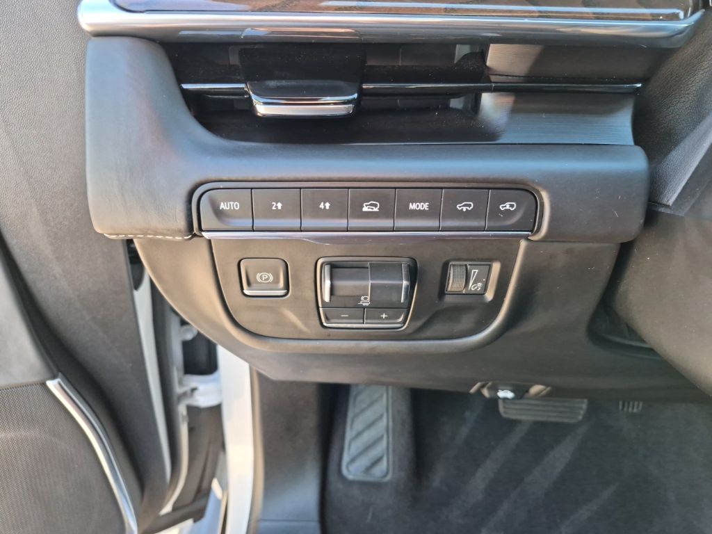 Used Car 2023 Cadillac Escalade Esv  Sport Platinum For Sale Under $80,000 In Austin, Texas