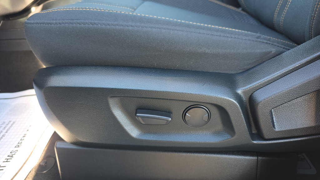 Certified Used 2022 White Ford XLT image 17