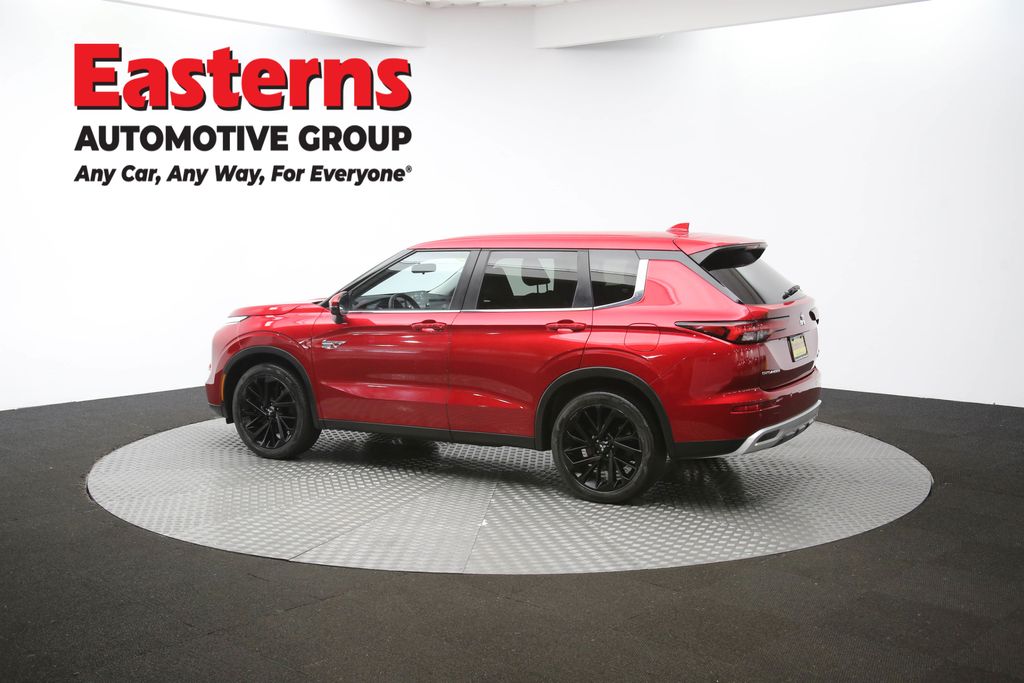 Used 2023 Red Mitsubishi SE image 61