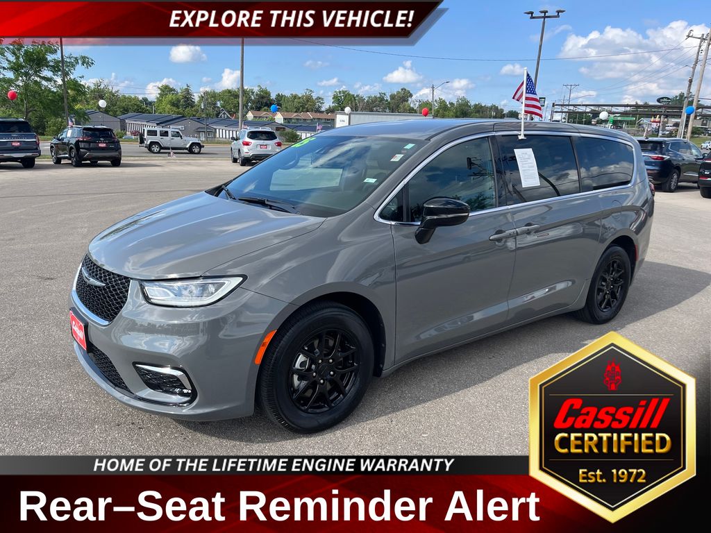 Ceramic Gray Clearcoat 2025 Chrysler Pacifica Minivan Front-Wheel Drive 9-Speed Automatic
