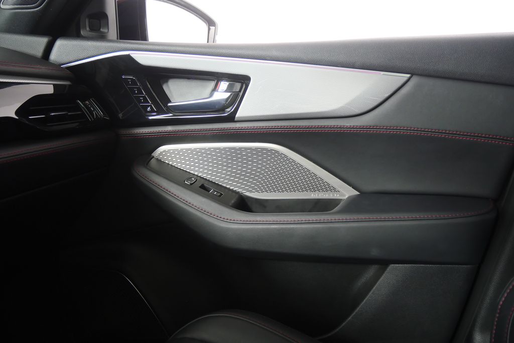 Thumbnail: 2023 Acura MDX - 28