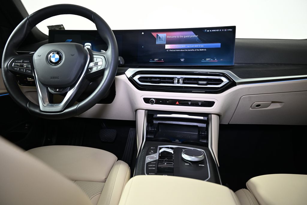 Thumbnail: 2023 BMW 3 Series - 16