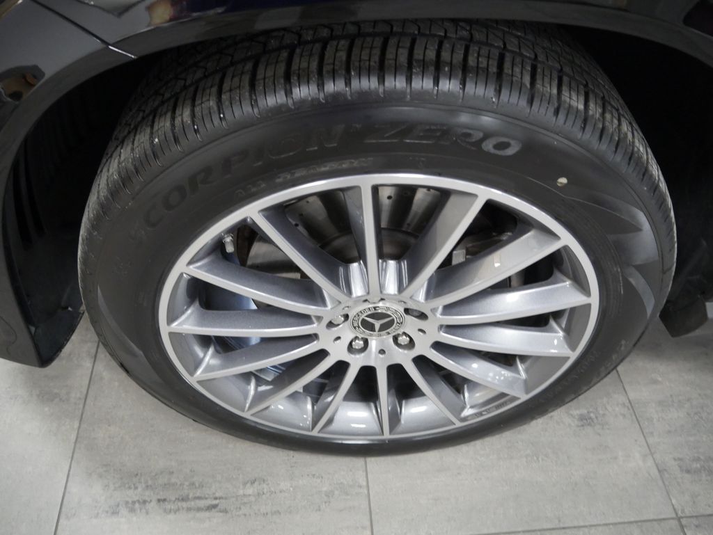 Thumbnail: 2024 Mercedes-Benz GLE - 11