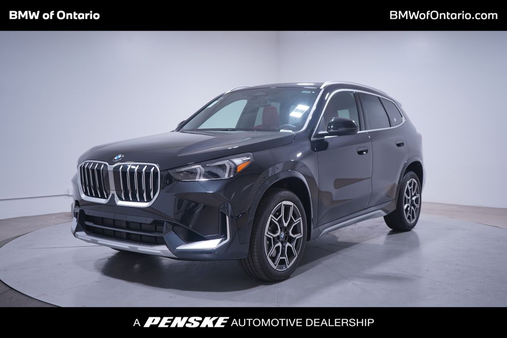 2025 BMW X1 xDrive28i Hero Image