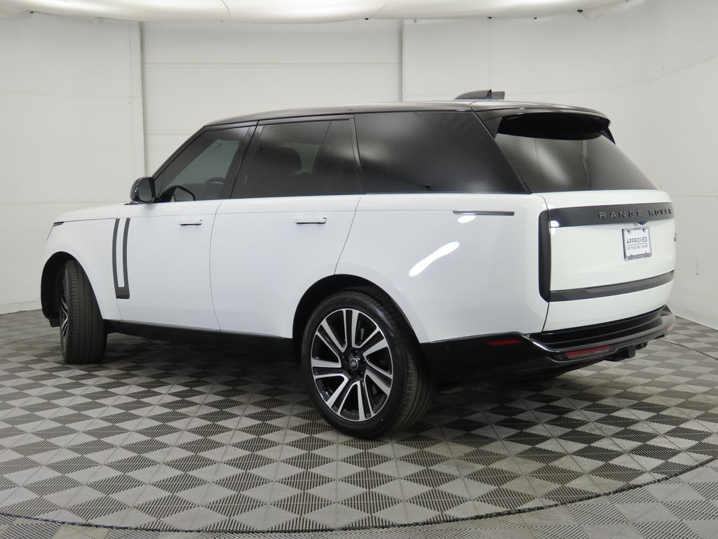 Thumbnail: 2023 Land Rover Range Rover - 7
