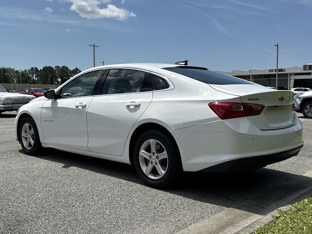 Used 2024 Chevrolet Malibu Sedan