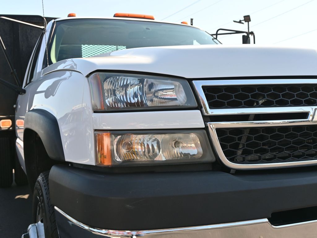 2007 Chevrolet Silverado 3500 Chassis Classic Work Truck