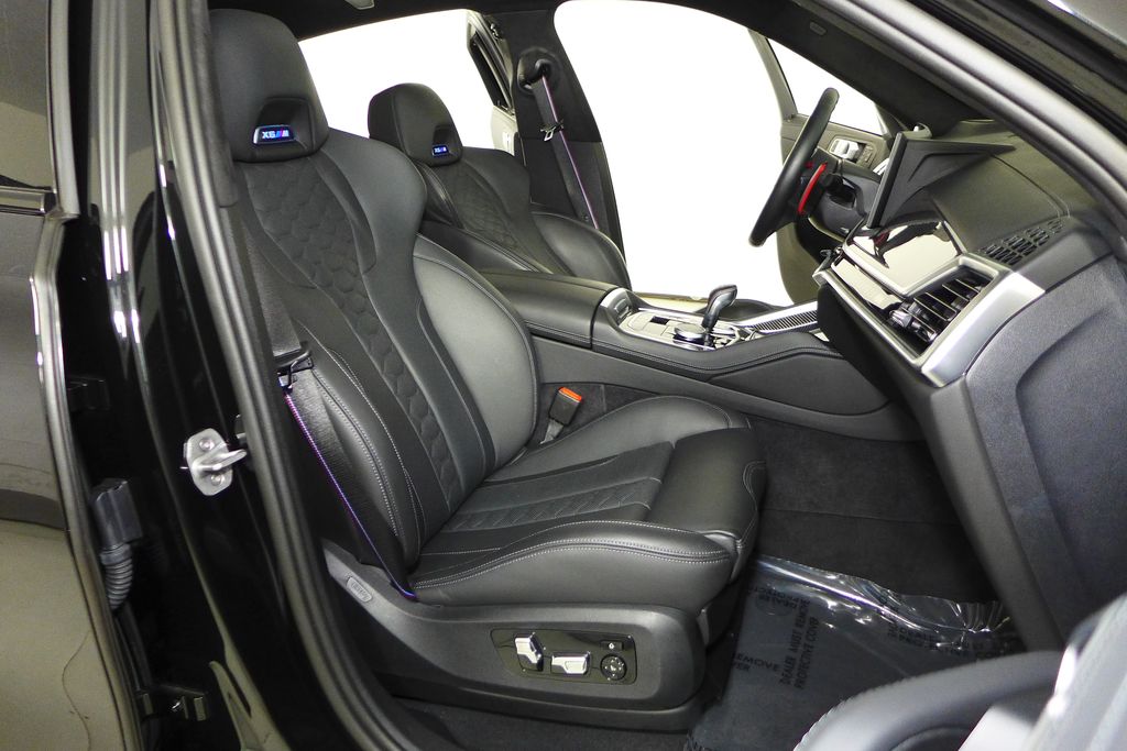 2024 BMW X6 M 19