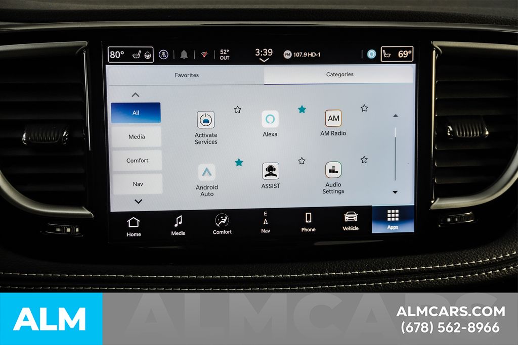 Used 2024 Black Chrysler Select image 35