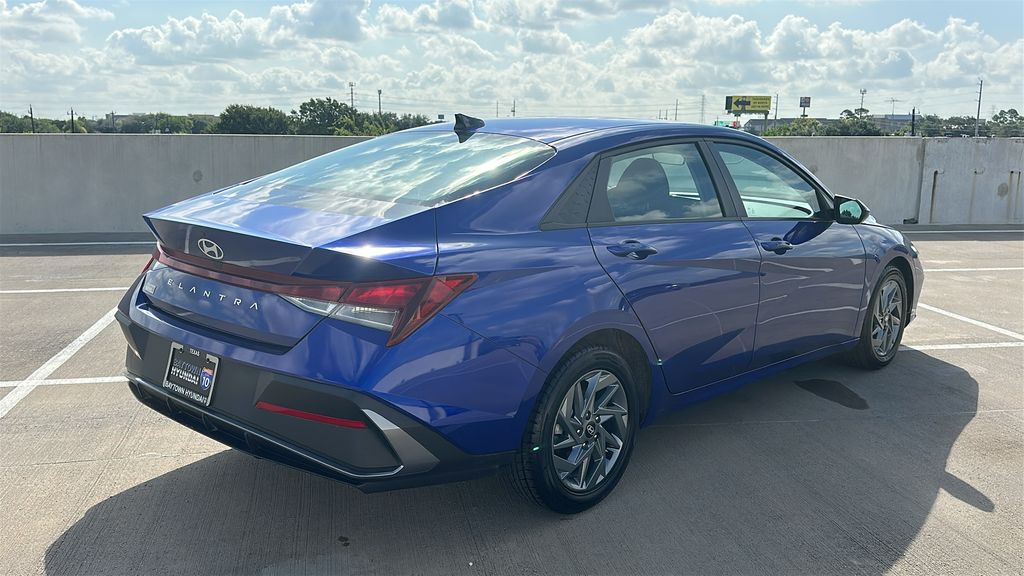 2024 Hyundai Elantra SEL Blue at Baytown Hyundai