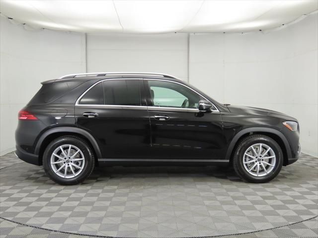 Thumbnail: 2026 Mercedes-Benz GLE - 4