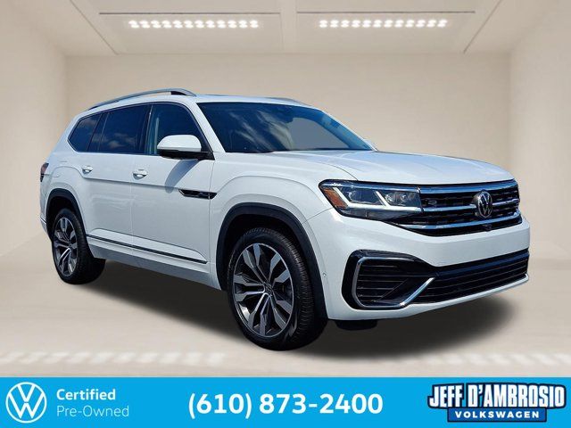 Pure White 2021 Volkswagen Atlas SUV / Crossover All-Wheel Drive 8-Speed Automatic