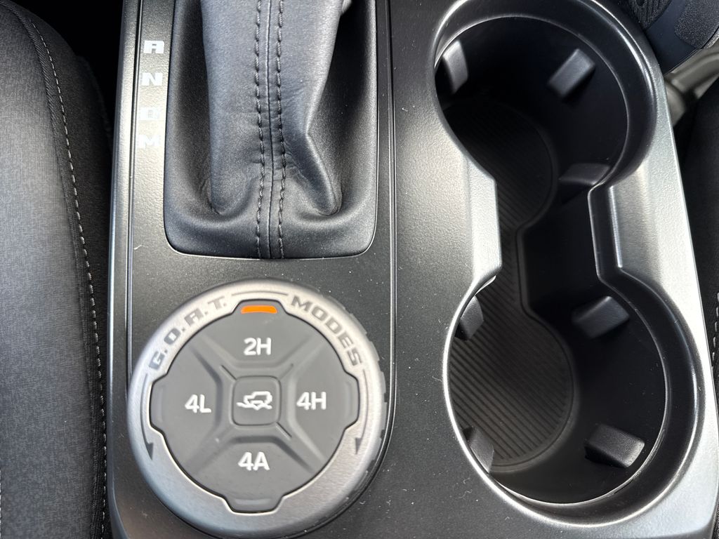 New 2026 Gray Ford Badlands image 33
