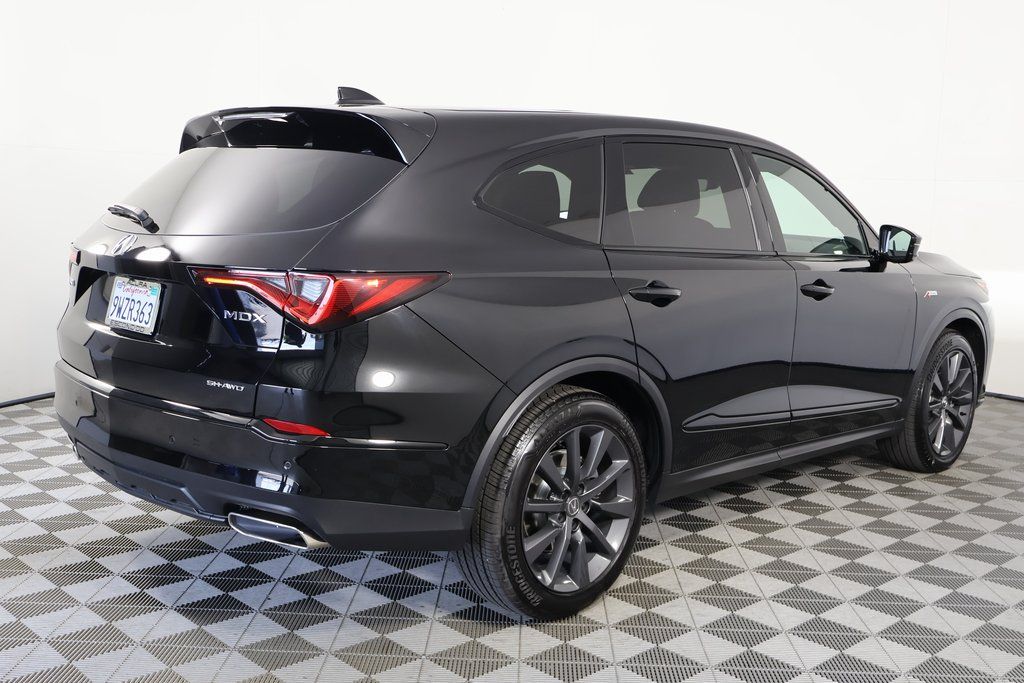 Thumbnail: 2026 Acura MDX - 4
