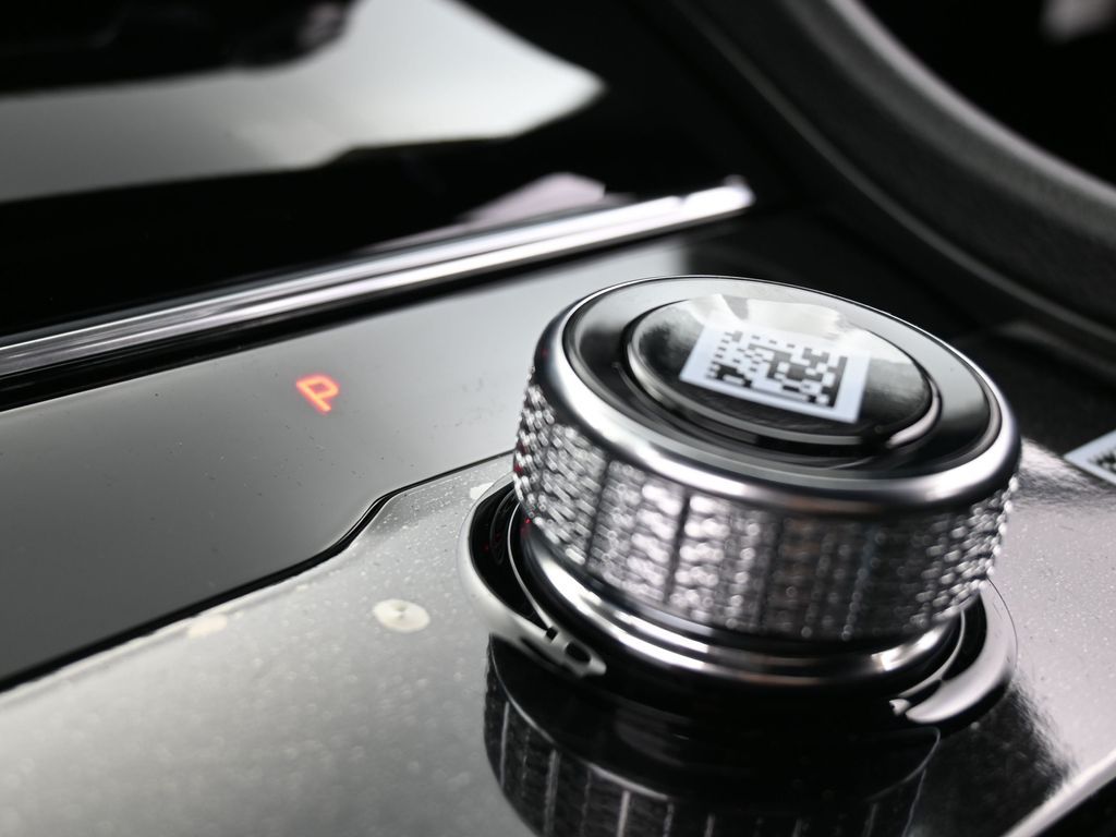 New 2025 Silver Zynith Jeep Laredo image 23