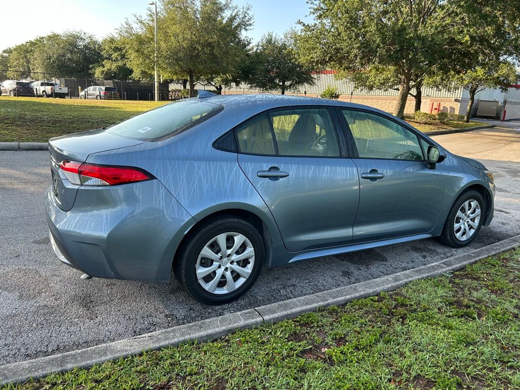 2021 Toyota Corolla LE 5