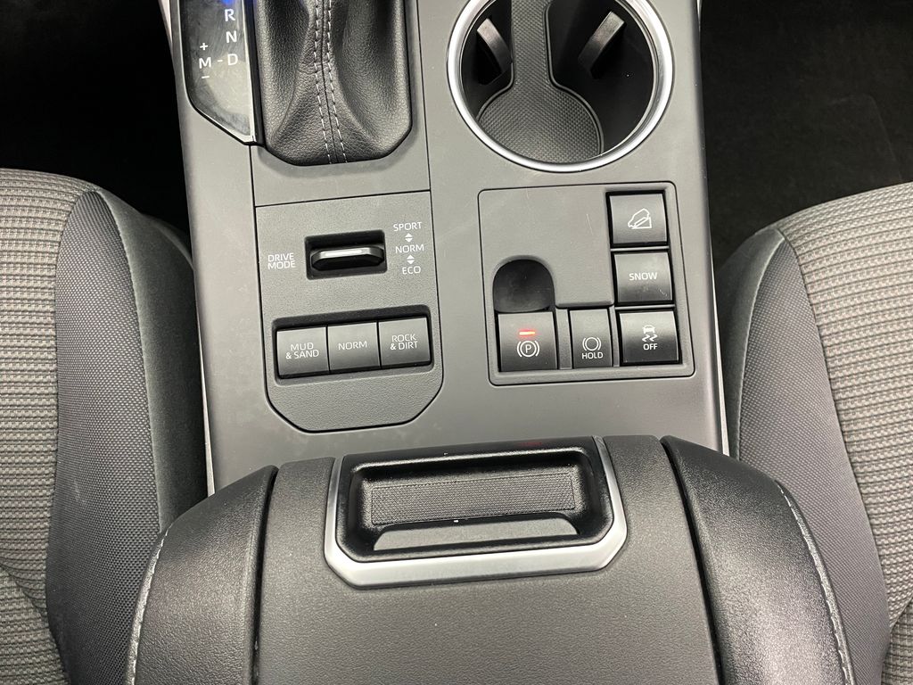 Thumbnail: 2025 Toyota Highlander - 29