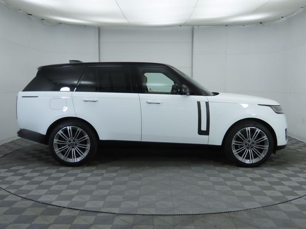 Thumbnail: 2025 Land Rover Range Rover - 4