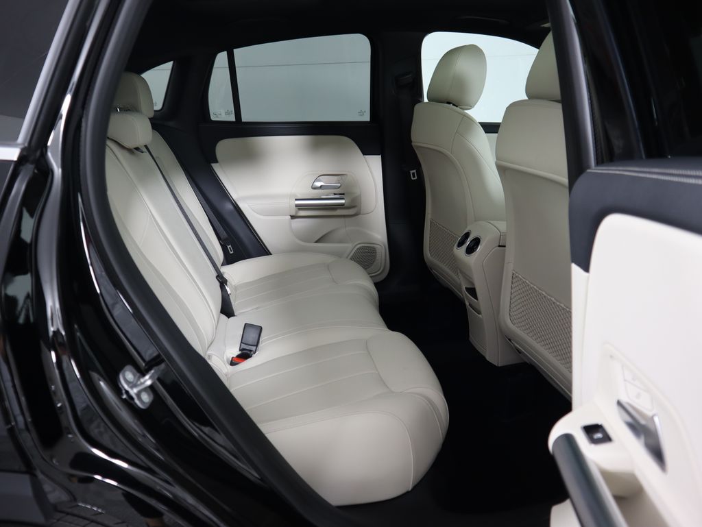 2025 Mercedes-Benz GLA 250 22