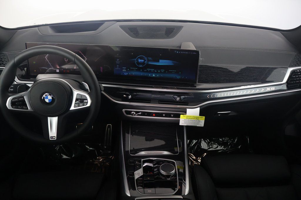 Thumbnail: 2026 BMW X5 - 4