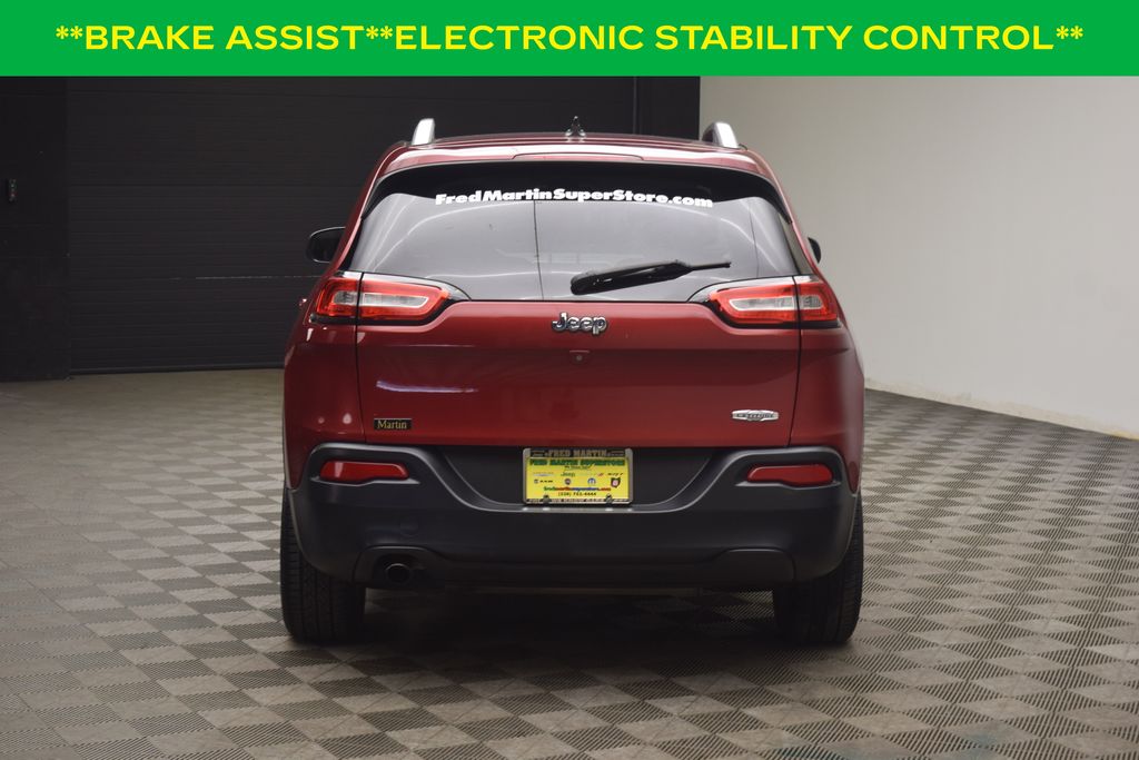 used 2015 Jeep Cherokee car, priced at $9,500