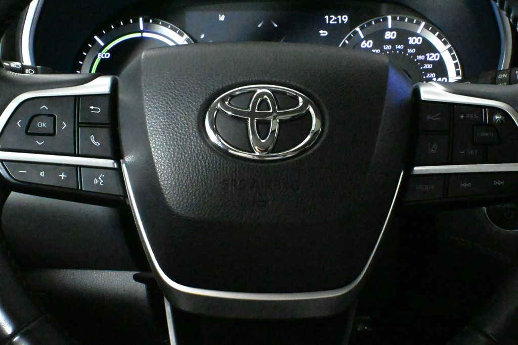 2023 Toyota Highlander Bronze Edition 19