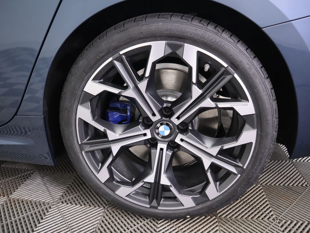 Thumbnail: 2026 BMW 3 Series - 32