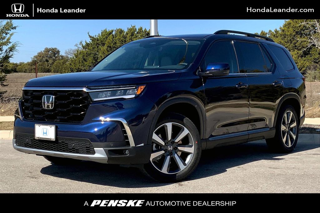 2025 Honda Pilot Touring -
                Leander, TX