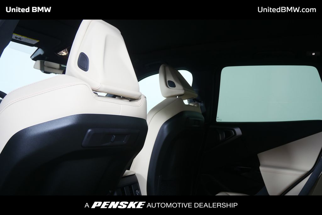 Thumbnail: 2026 BMW X3 - 15