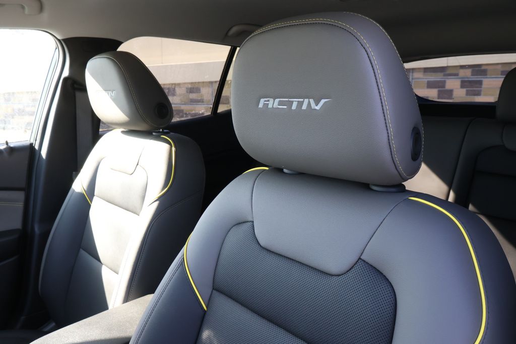 Thumbnail: 2026 Chevrolet Trax - 15