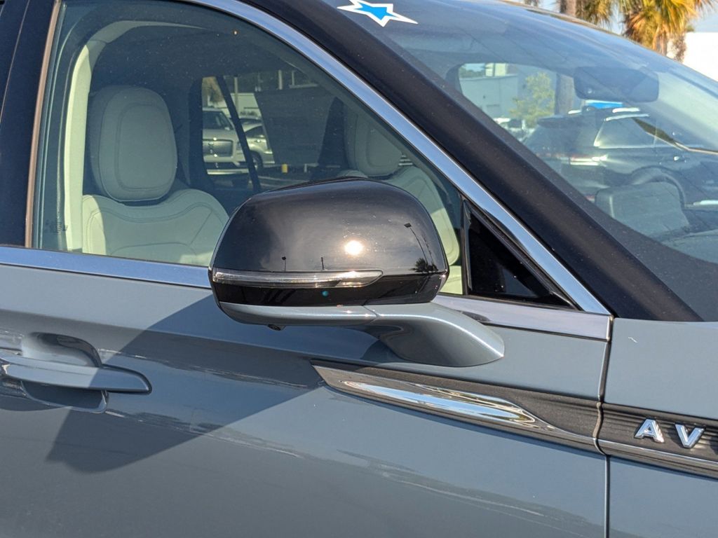2025 Lincoln Aviator Reserve
