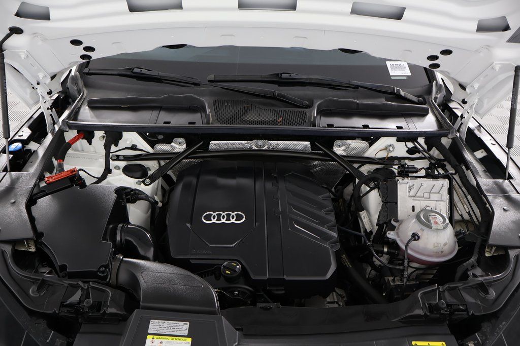 Thumbnail: 2022 Audi Q5 - 15