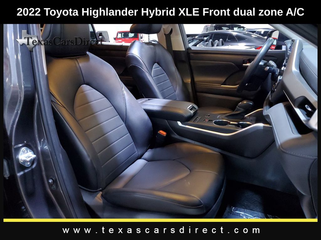 2022 Toyota Highlander Hybrid XLE 14