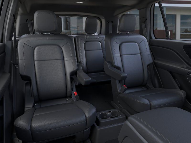 New 2026 White Lincoln Reserve image 11