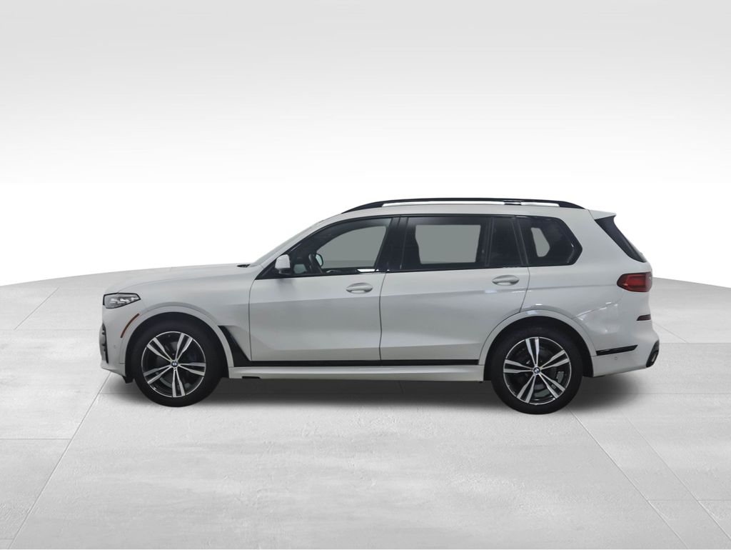 Thumbnail: 2022 BMW X7 - 2