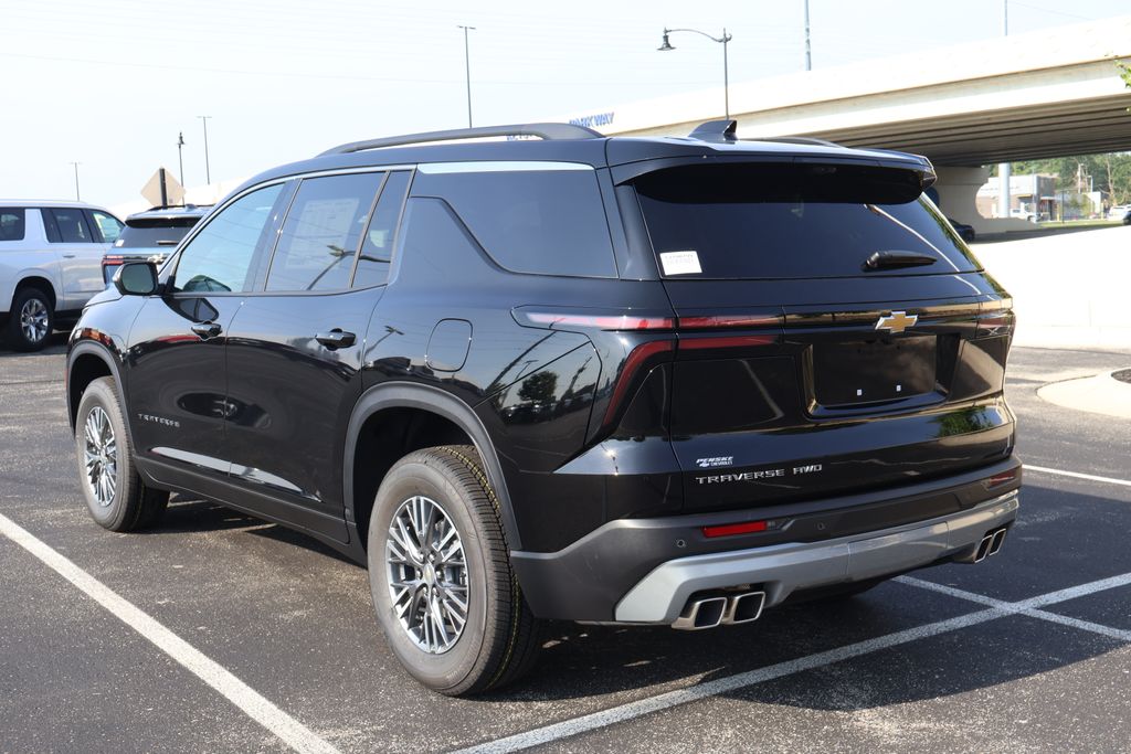 Thumbnail: 2026 Chevrolet Traverse - 11