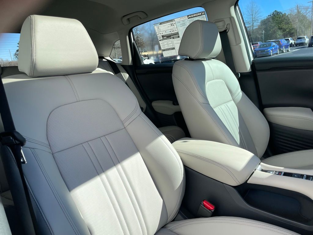 2026 Honda HR-V EX-L 31