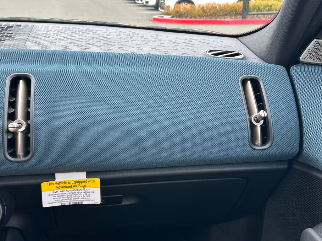 Thumbnail: 2025 MINI Cooper Countryman - 25