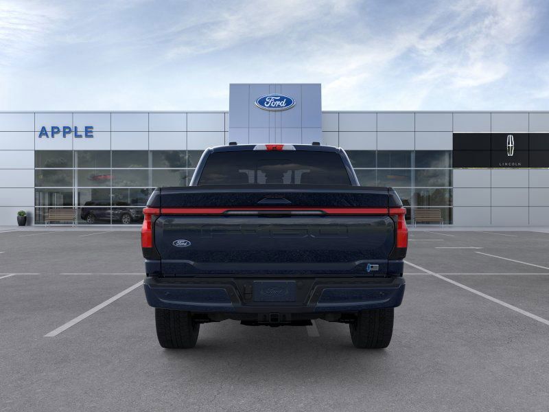 2025 Ford F-150 Lightning LARIAT