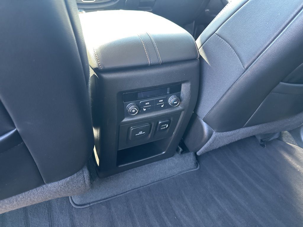 Used Car 2018 Chevrolet Traverse  Premier For Sale Under $20,000 In Austin, Texas