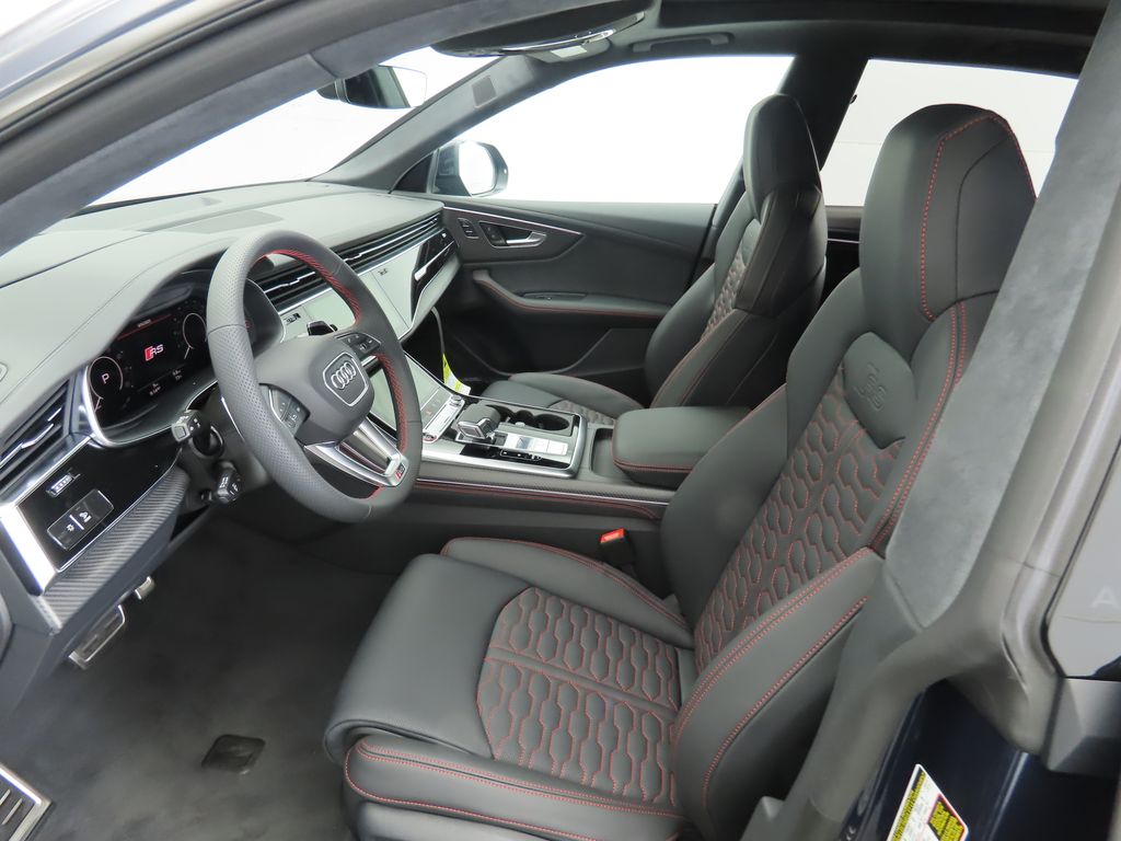 2025 Audi RS Q8 4.0T 21