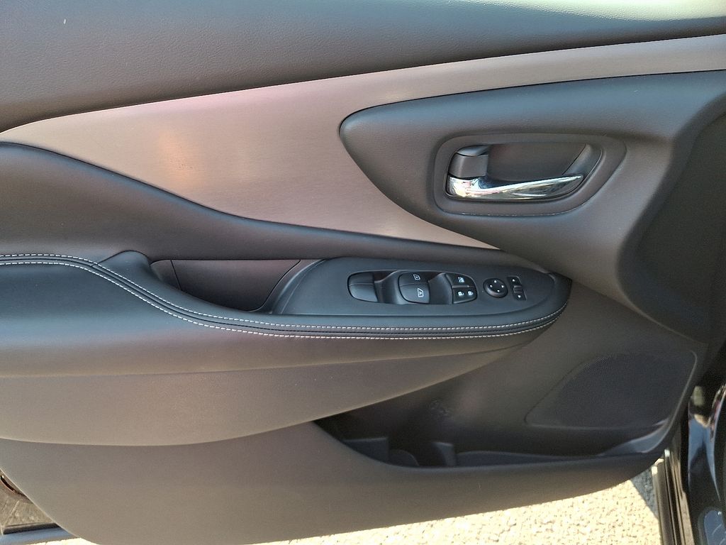 Thumbnail: 2019 Nissan Murano - 13