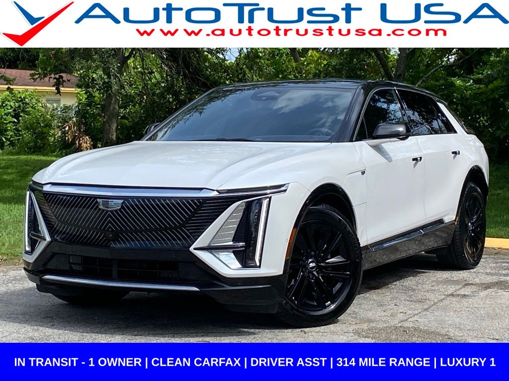 Crystal White Tricoat 2024 Cadillac LYRIQ SUV / Crossover Rear-Wheel Drive 1-Speed Automatic