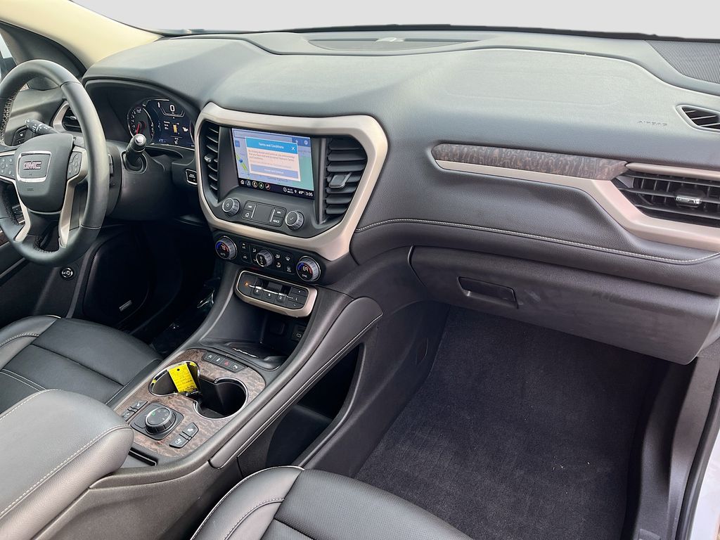 2023 GMC Acadia Denali - Photo 32
