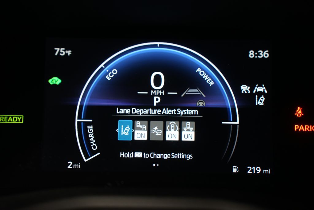 2025 Toyota Camry SE 17
