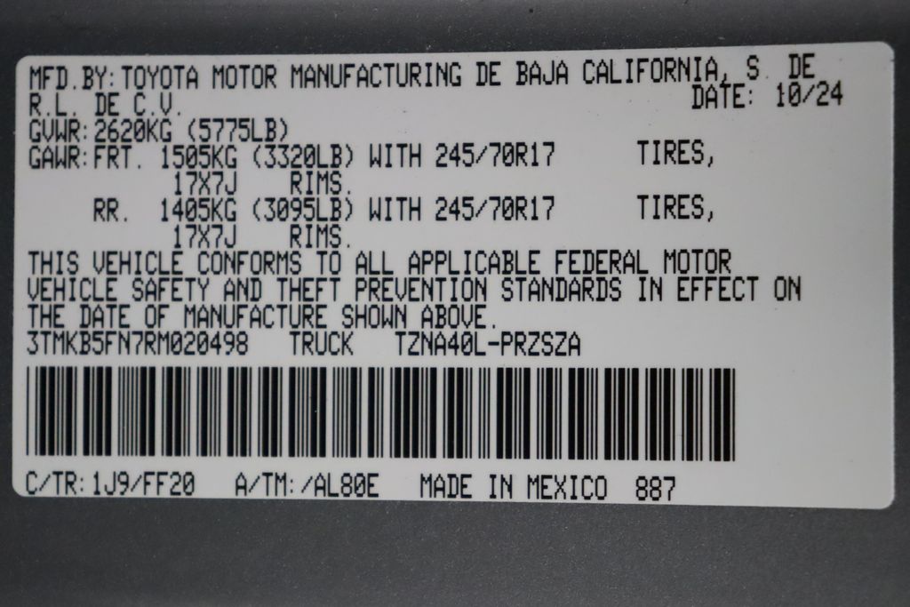 2024 Toyota Tacoma SR5 17