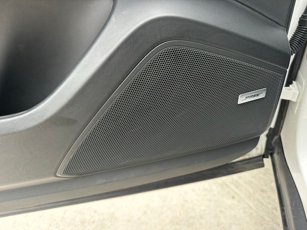 Thumbnail: 2025 Porsche Cayenne - 23